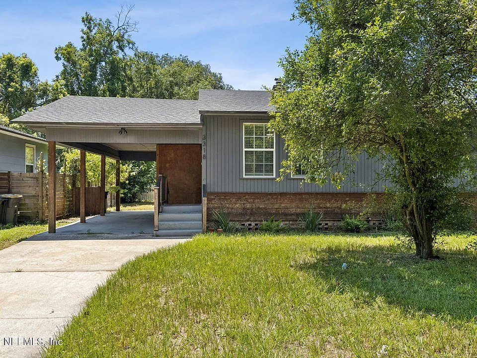 3318 Dellwood Ave