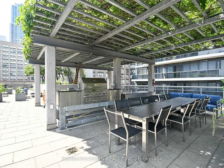 25 Carlton St #1906 — Photo 17