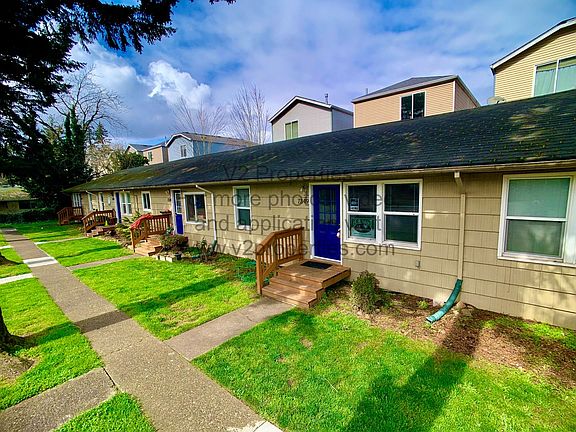2nd image of 7319 SE Evergreen St #Eve349