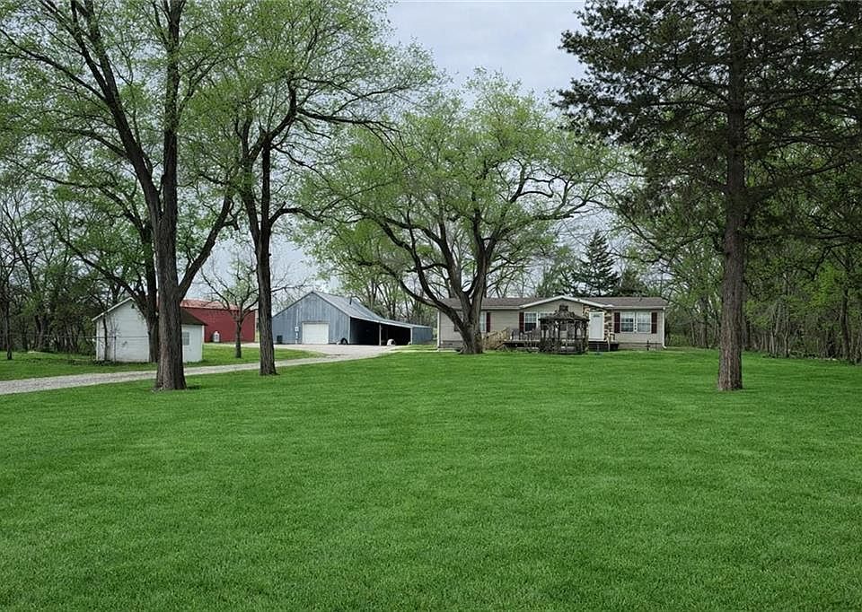 1st image of 23098 Kiowa Rd