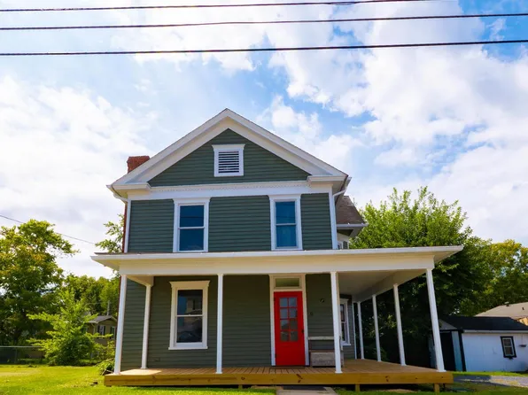 440 E Queen St, Strasburg, VA 22657
