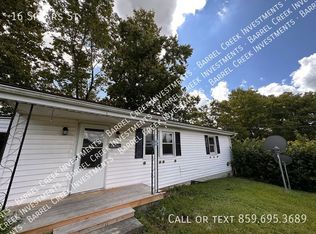 16 Spears St, Paris, KY 40361
