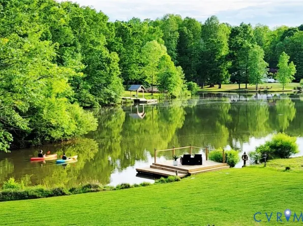 2548 Butterwood Dr, Powhatan, VA 23139