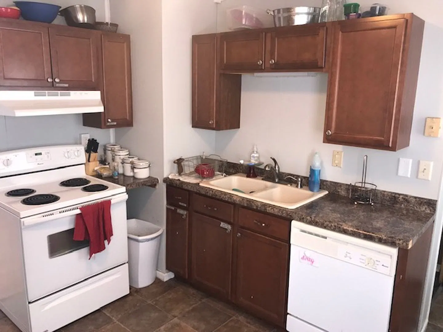 West Side Iowa City Home | Large Yard + In-Unit Laundry — Photo 3