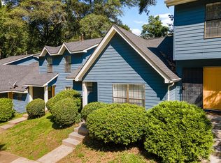 739 Oak Dr, Hapeville, GA 30354