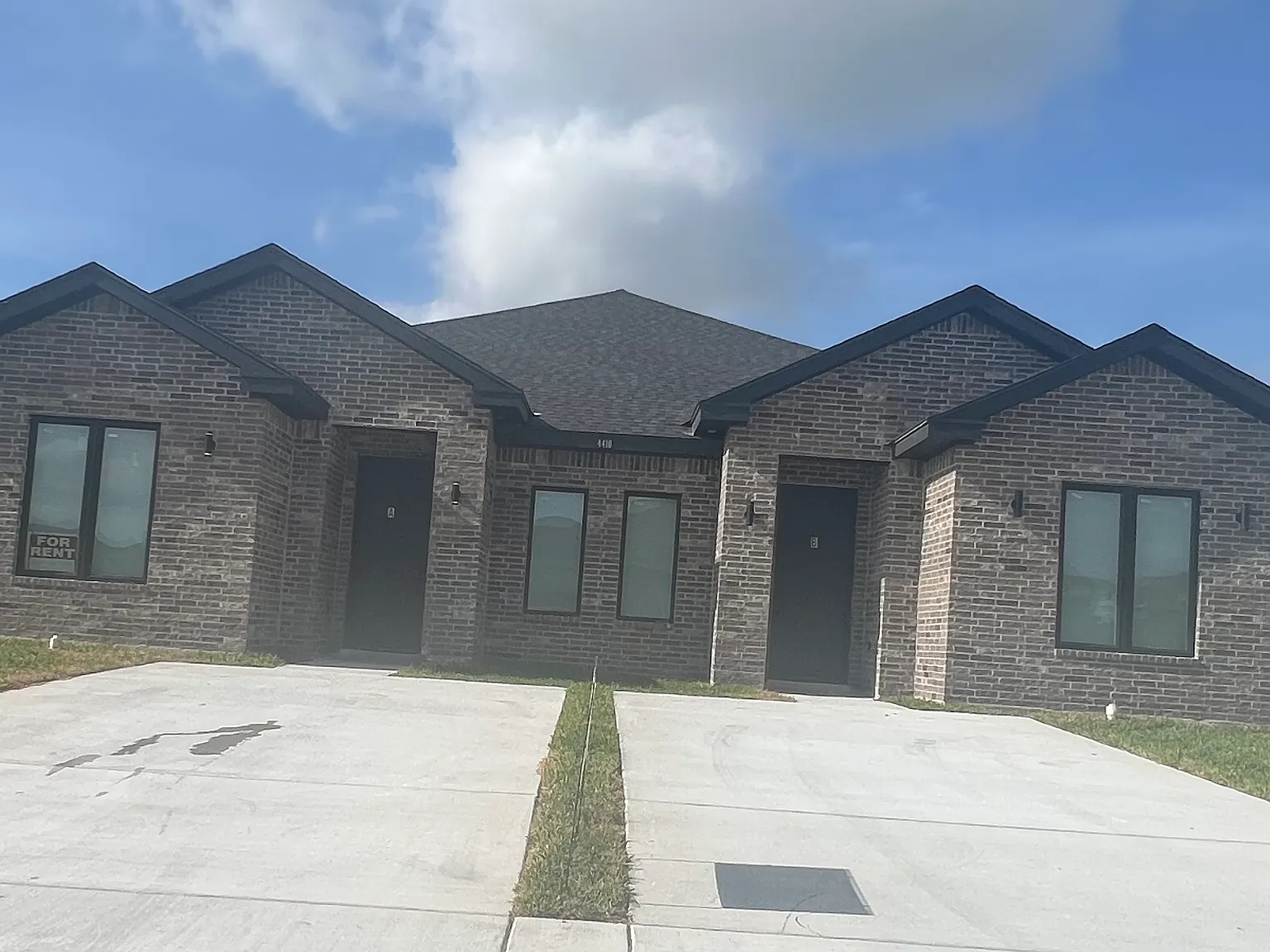 3 bed, 1440 sqft, $1,500 — Photo 3