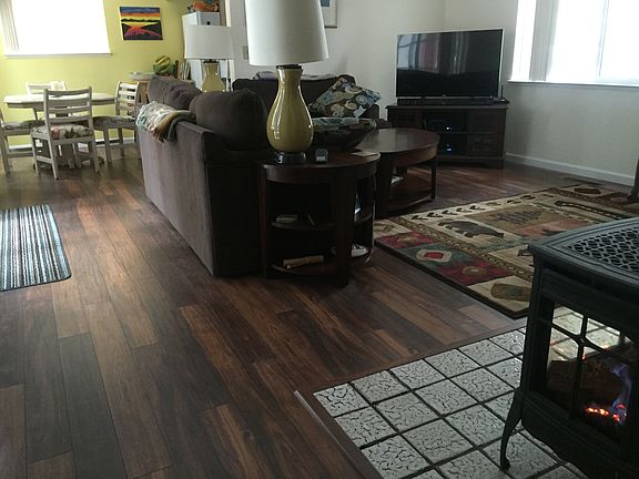 4th image of 751 Panther Ln