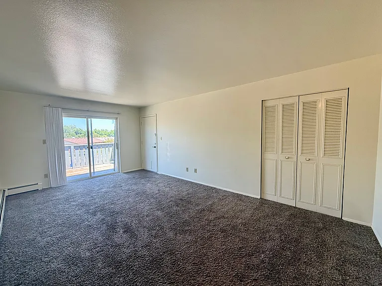 1720 Azalea Ct #7 — Photo 18
