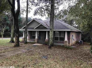 501 Charing Cross St, Fairhope, AL 36532