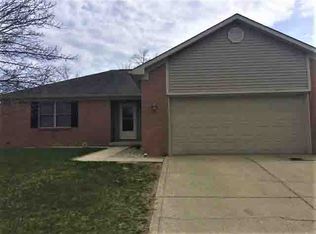 1207 Meadowood Dr, Danville, IN 46122