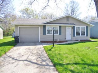 1011 S Bellvue Dr, Kendallville, IN