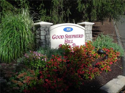 166 Old Brookfield Road #25-2, Danbury, CT, 06810