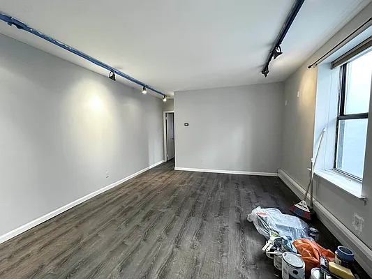 Rented by Corcoran | media 10