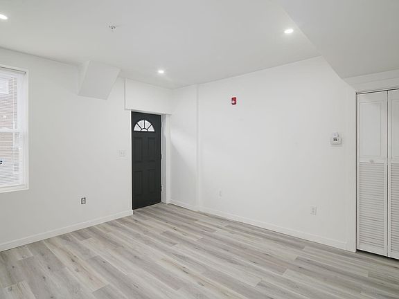 4th image of 6228 Haverford Ave #3