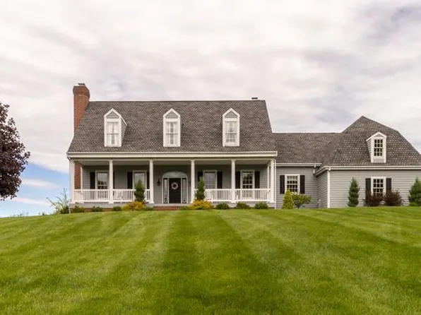 189 Fenwick Dr, Port Matilda, PA 16870