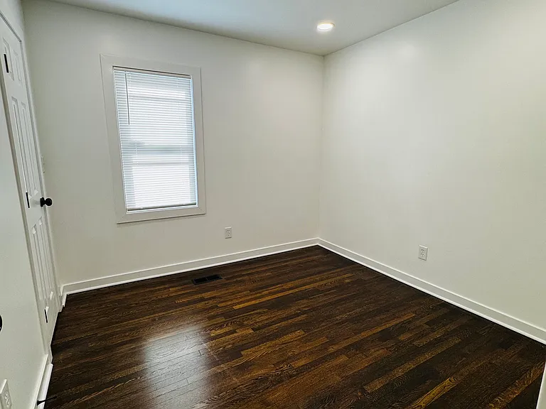 3732 Bellefontaine Ave — Photo 19