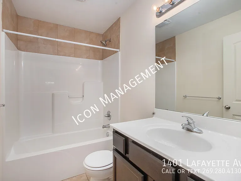 1401 Lafayette Ave — Photo 15