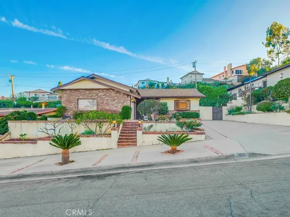 2038 Santa Rena Dr, Rancho Palos Verdes, CA 90275