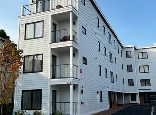 126 North St #2B, Portland, ME 04101