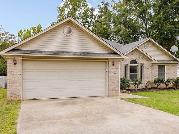 2nd image of 2411 Shadowcreek Dr