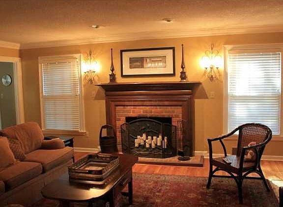 4th image of 3029 Laurinburg Cir