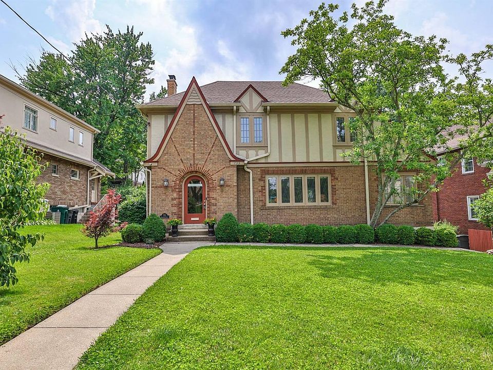 1st image of 733 Wakefield Dr