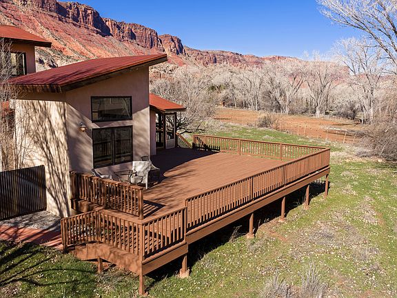 4th image of 423 Amber Ln