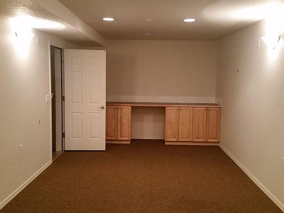2nd image of 8010 NE 37th Ave