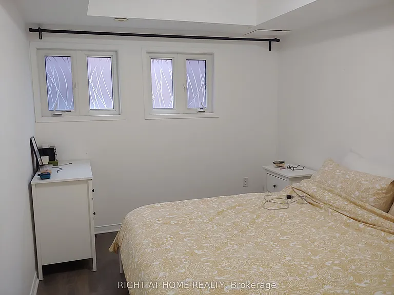 310 John St #162 — Photo 29