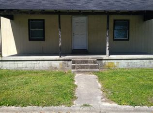 3750 Cameron St, Farmville, NC 27828