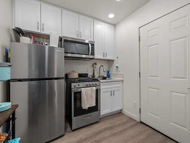 5675 Campanile Way — Photo 8