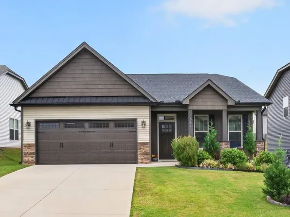 541 Chantry Ln, Moore, SC 29369