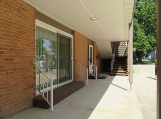 717 S Broadway Ave APT 1, Urbana, IL 61801