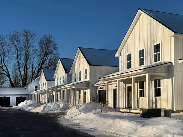 21 Magnolia Lane #21, Gardiner, ME 04345