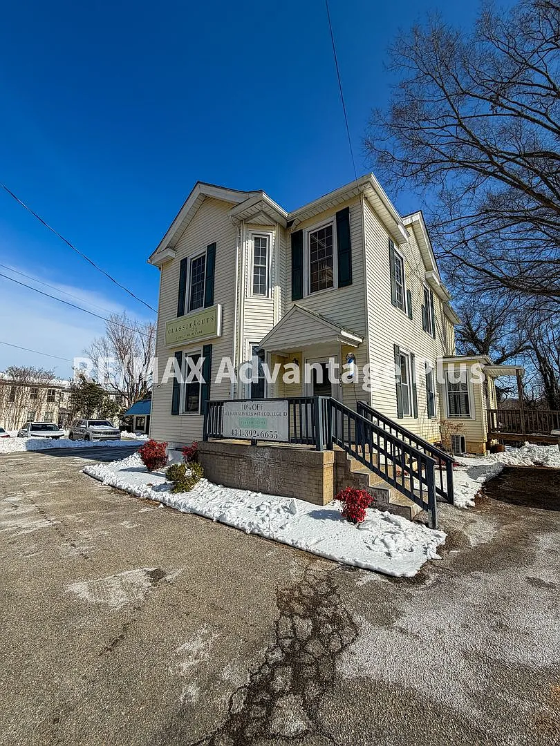 400 S Main St #3 photo 1