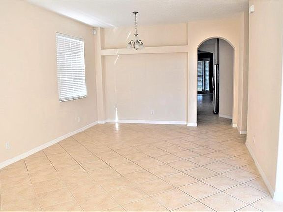 4th image of 14931 Stonebriar Way