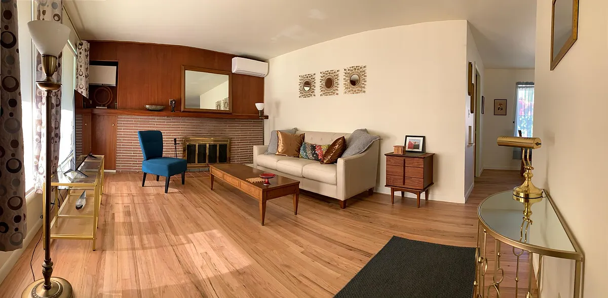 Building Photo - 406 SW Thomas St #406