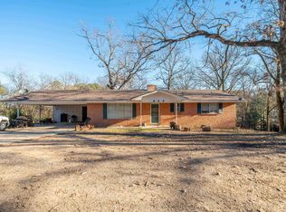 435 Marion Anderson Rd, Hot Springs, AR 71913