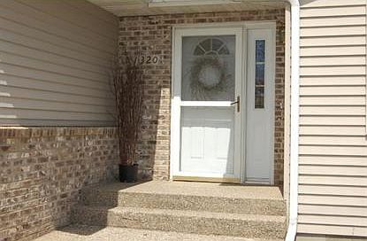 2nd image of 1320 Trailwood Ln