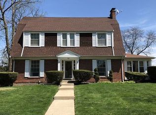 9425 S Damen Ave, Chicago, IL