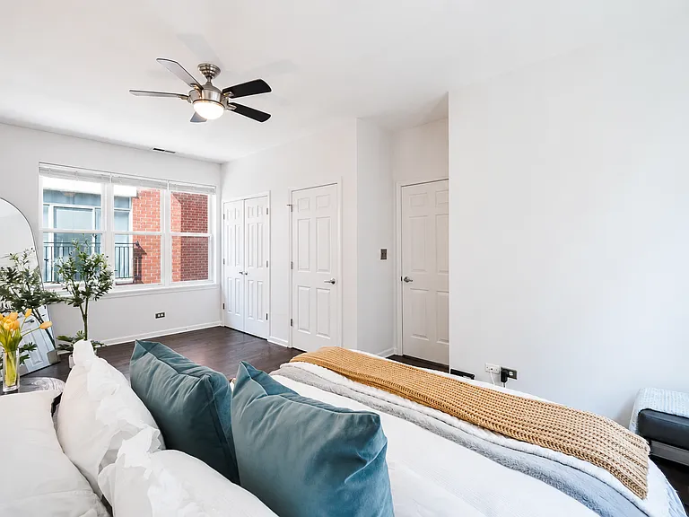 715 W Eastman St #0 — Photo 15