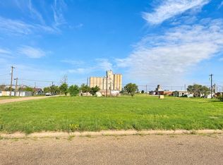 316 S Gaines Ave, Tulia, TX 79088