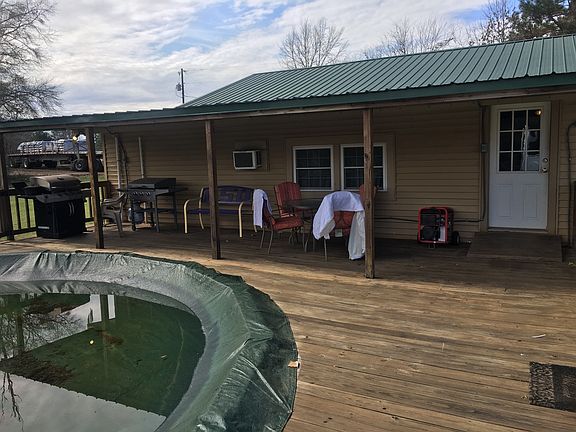 Back deck, covered area
