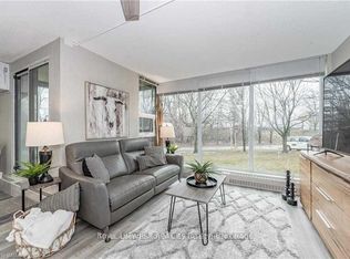 19 Woodlawn Rd E #105, Guelph, ON N1H7B1