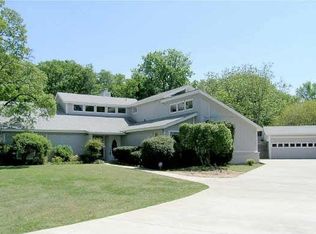 6200 Fox Run Rd, Arlington, TX 76016