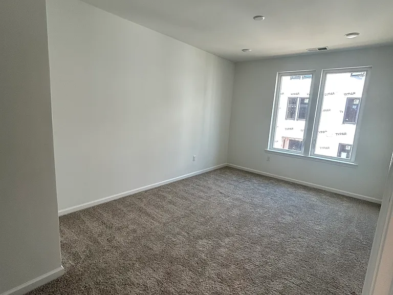 421 Washington St #1304 — Photo 30