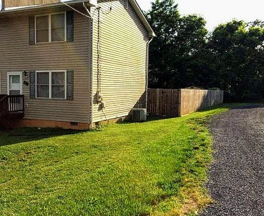 4th image of 345 Cherrydale Ave