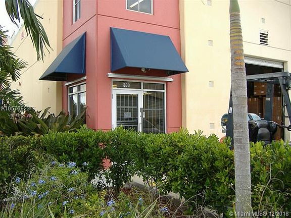 4th image of 6020 NW 99th Ave Unit 300