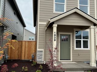 1839 SE Mulberry Ave #33, Dallas, OR 97338