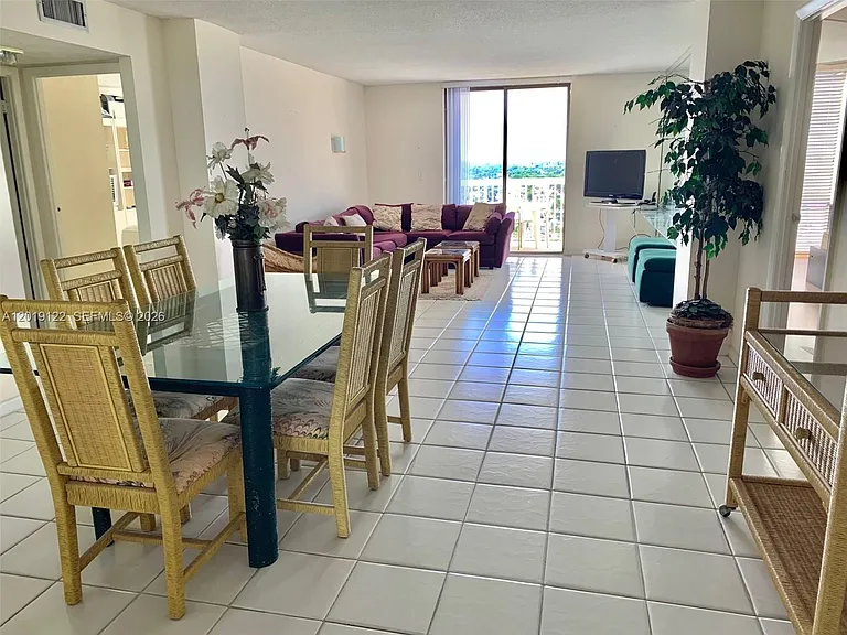1500 S Ocean Dr #17E — Photo 15